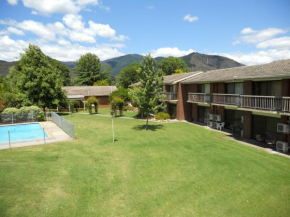  Bogong View Motor Inn  Брайт